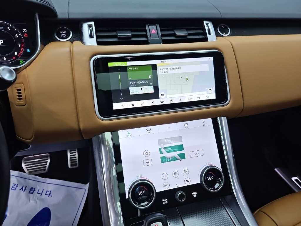 Land Rover Range Rover Sport — photo 10