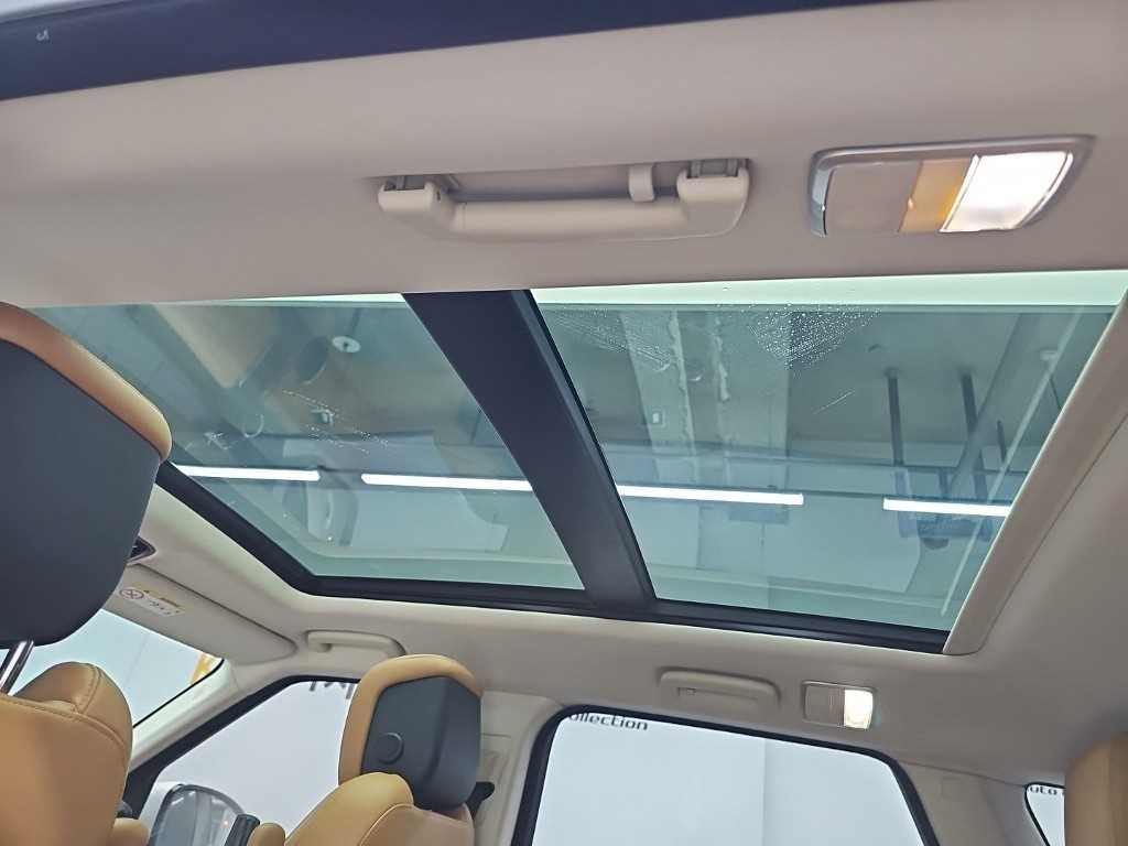 Land Rover Range Rover Sport — photo 15