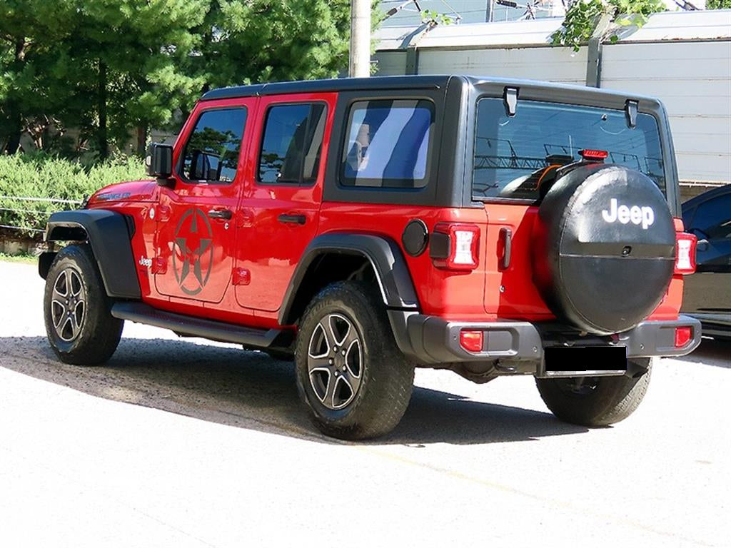 Jeep Wrangler — photo 03