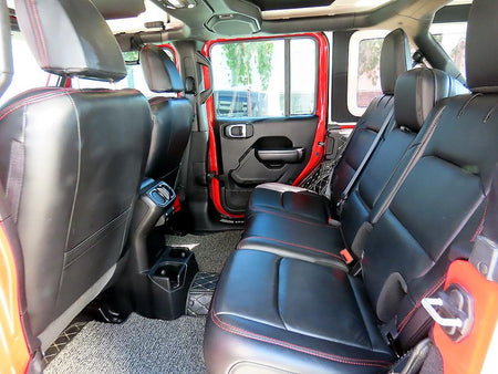 Jeep Wrangler — photo 06