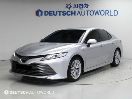 Toyota Camry — photo 01