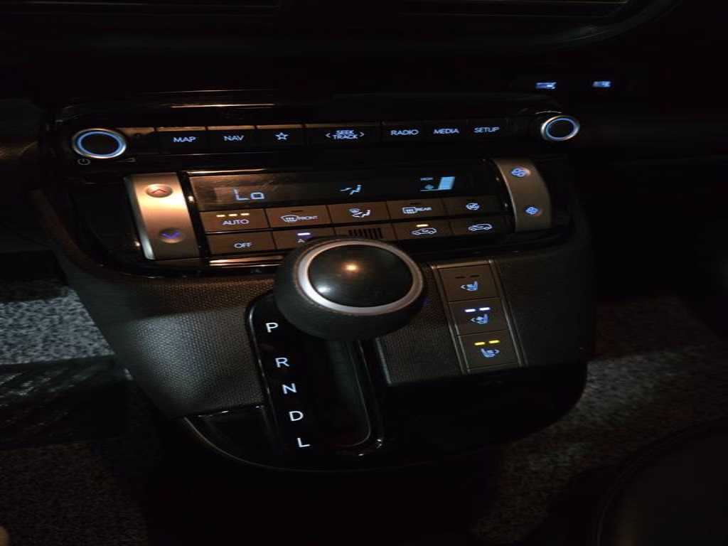Hyundai Casper — photo 13