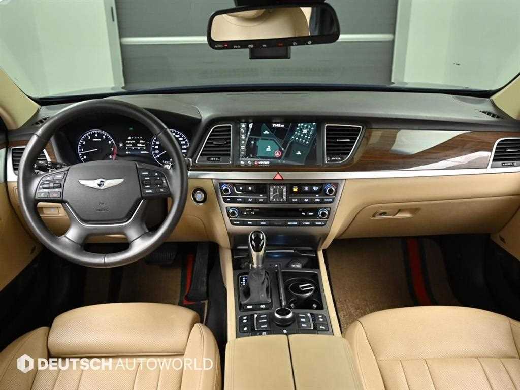 Hyundai Genesis — photo 07