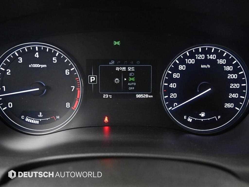 Hyundai Genesis — photo 08