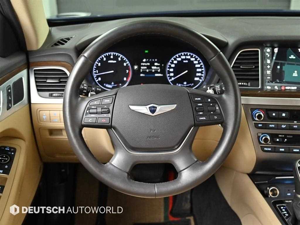 Hyundai Genesis — photo 13