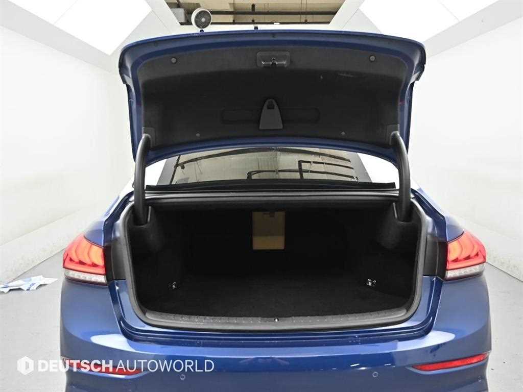 Hyundai Genesis — photo 19