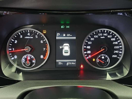 Kia K5 — photo 06