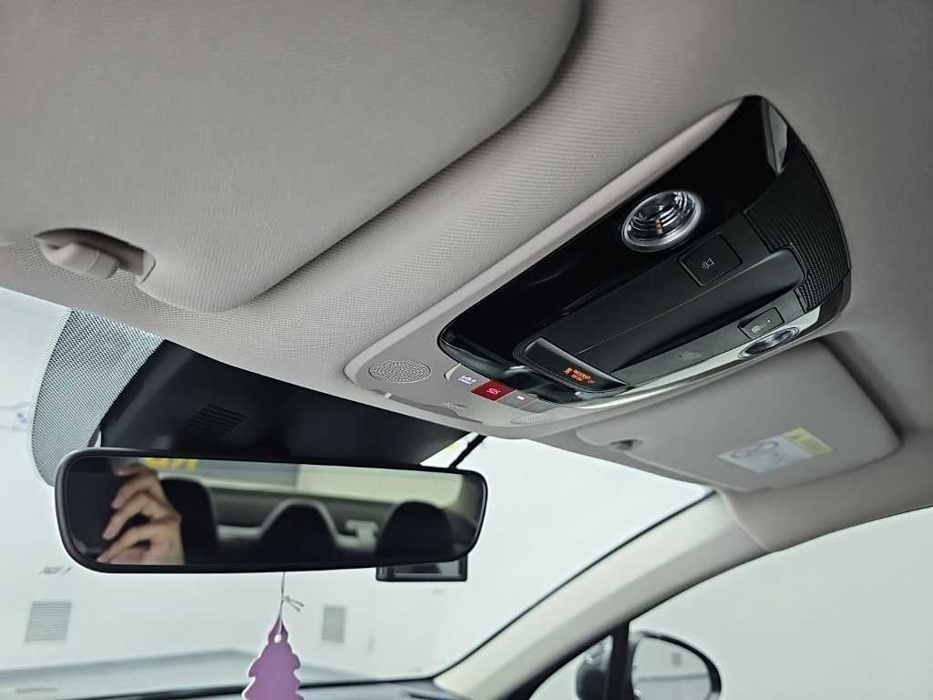 Kia K5 — photo 15