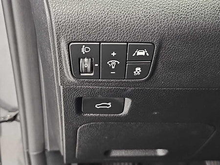 Kia K5 — photo 17