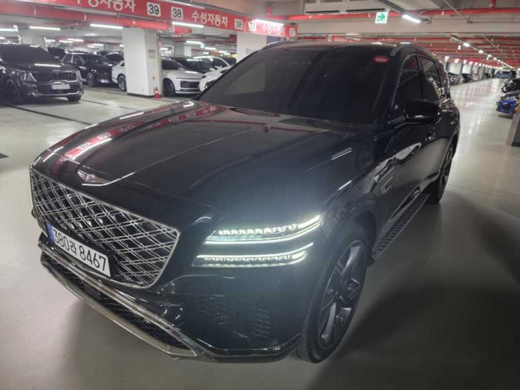 Genesis GV80 — photo 07