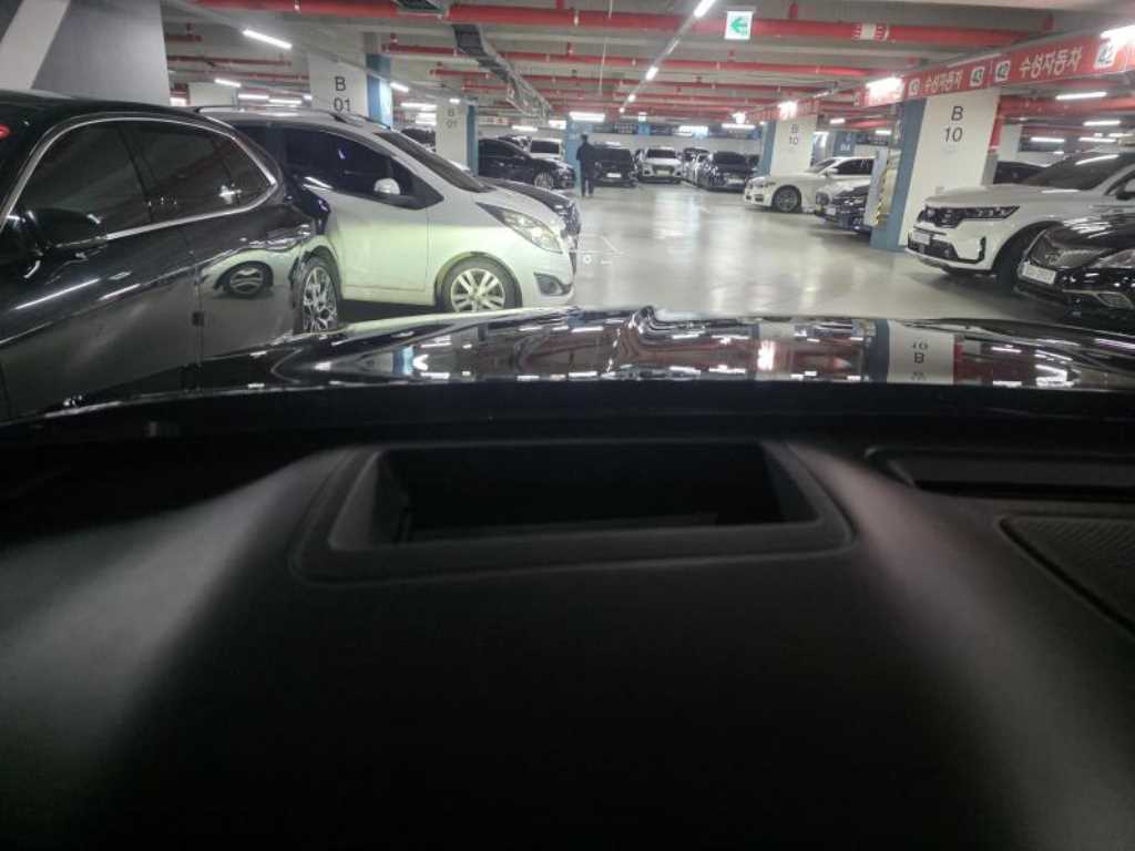 Genesis GV80 — photo 19