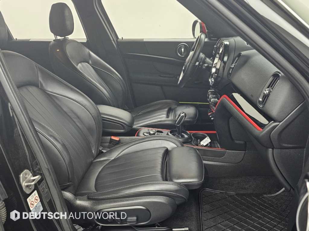Mini Countryman — photo 10