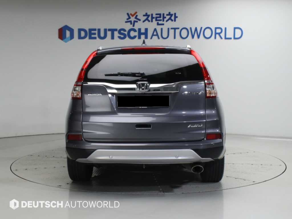 Honda CR-V — photo 04