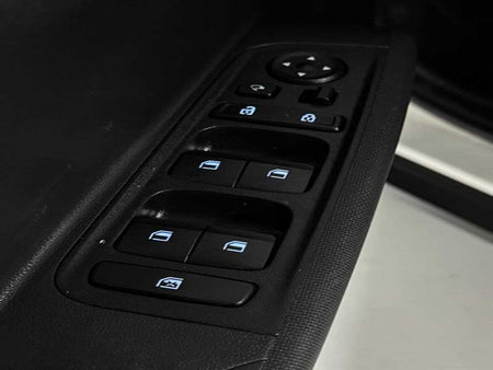 Hyundai Casper — photo 15