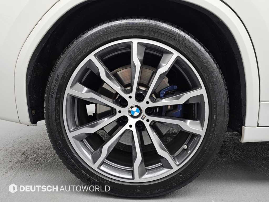 BMW X3 — photo 05