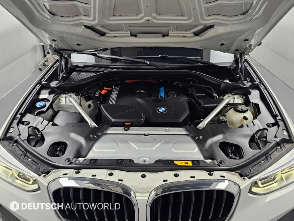 BMW X3 — photo 06