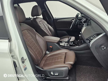 BMW X3 — photo 10