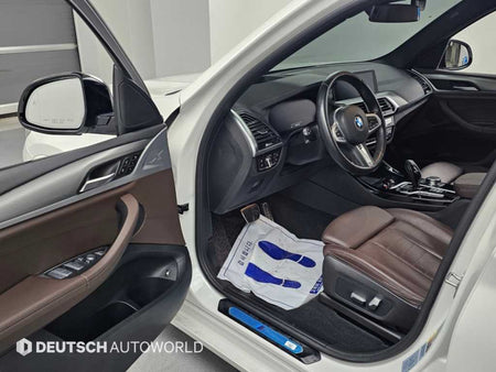 BMW X3 — photo 11