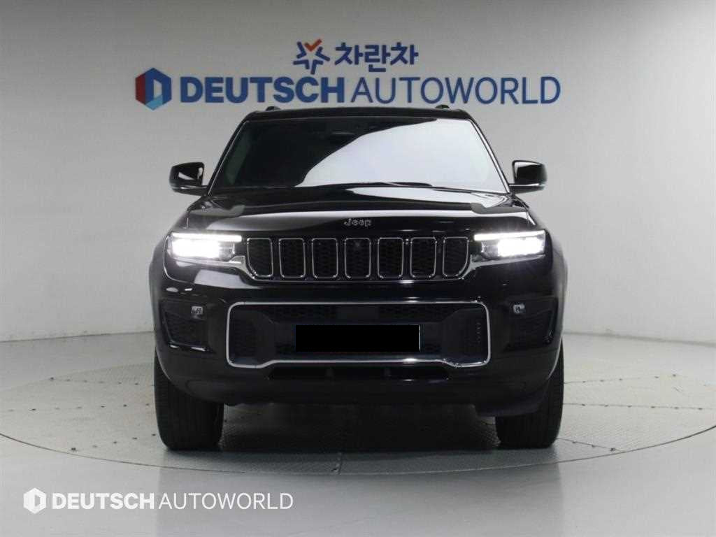 Jeep Cherokee — photo 03