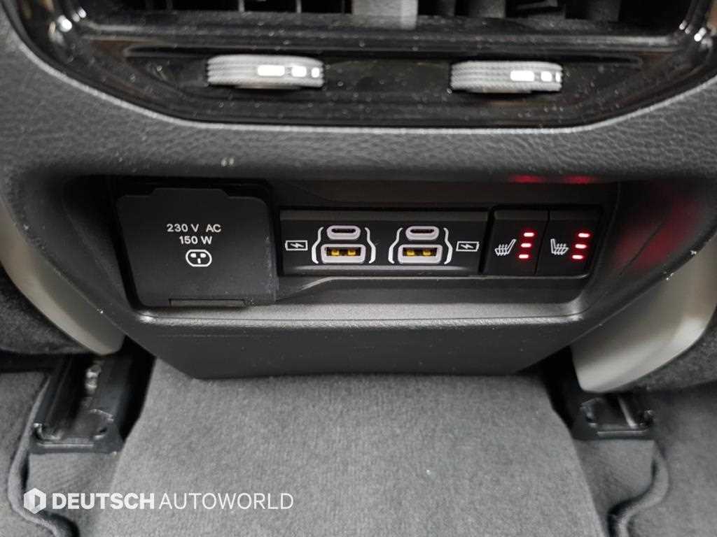 Jeep Cherokee — photo 16