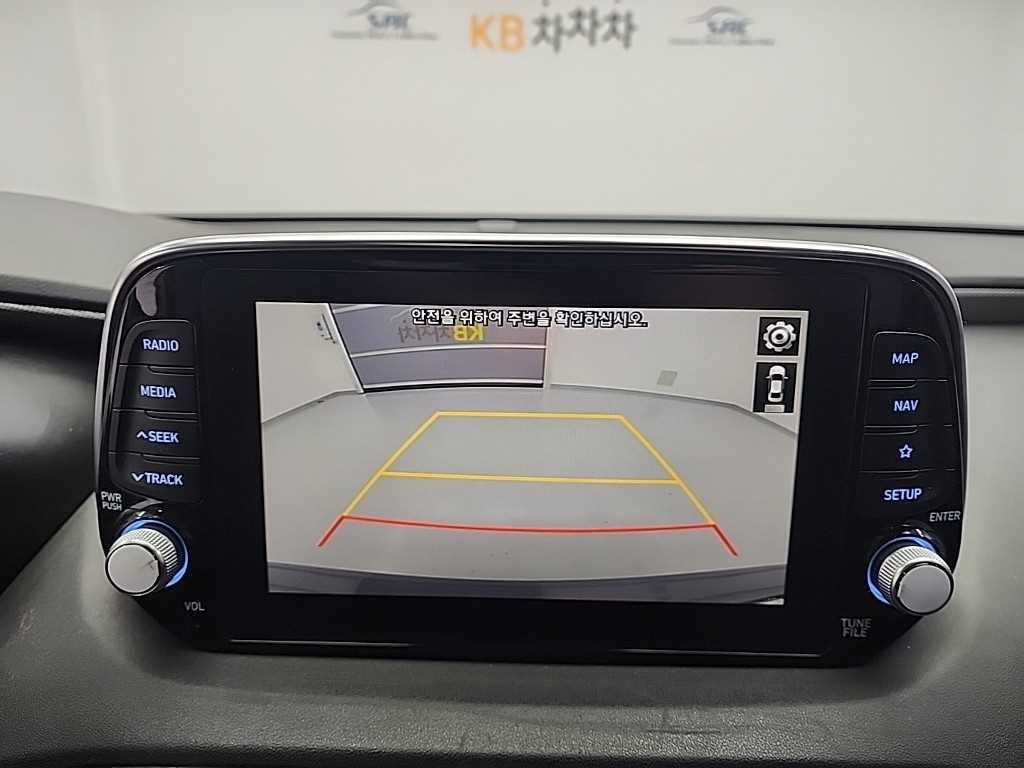 Hyundai Santafe — photo 16