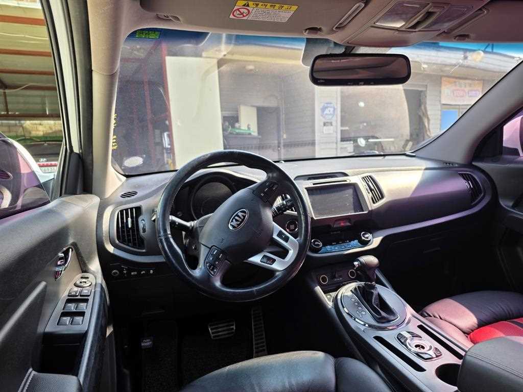 Kia Sportage — photo 03