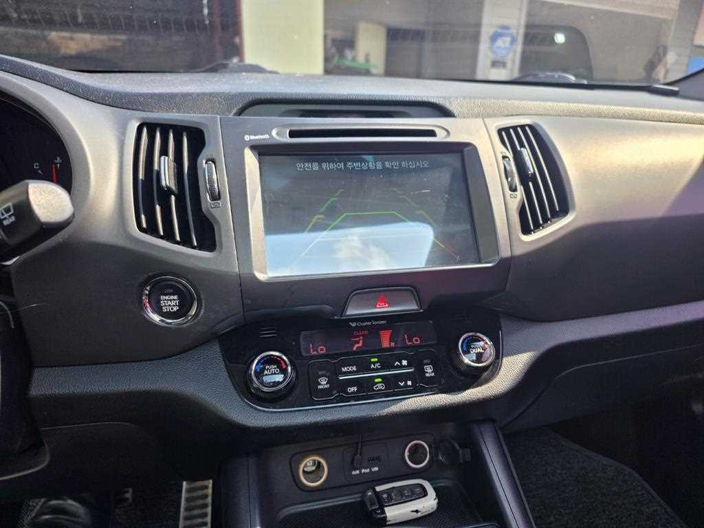 Kia Sportage — photo 06