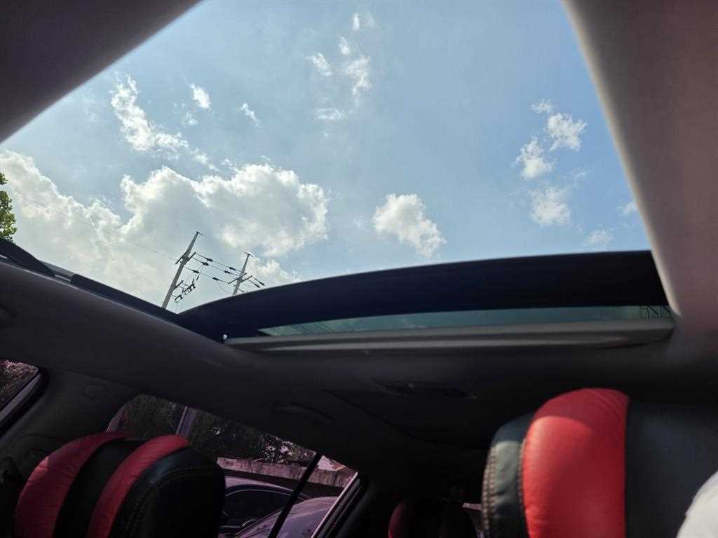 Kia Sportage — photo 09