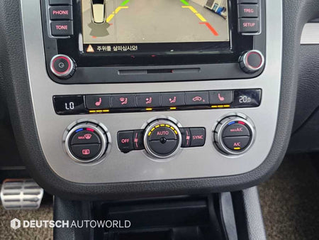 Volkswagen Scirocco — photo 17