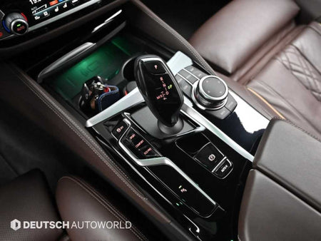 BMW 5-Series — photo 09