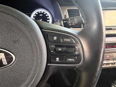 Kia Niro — photo 16