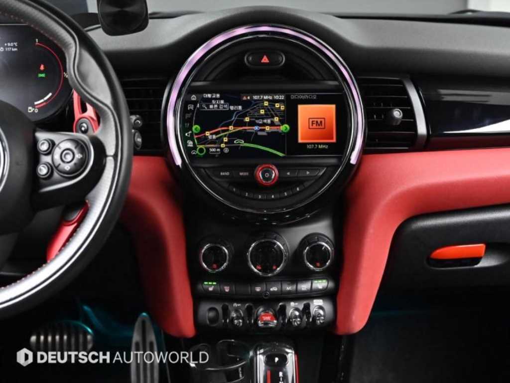 Mini Cooper — photo 14