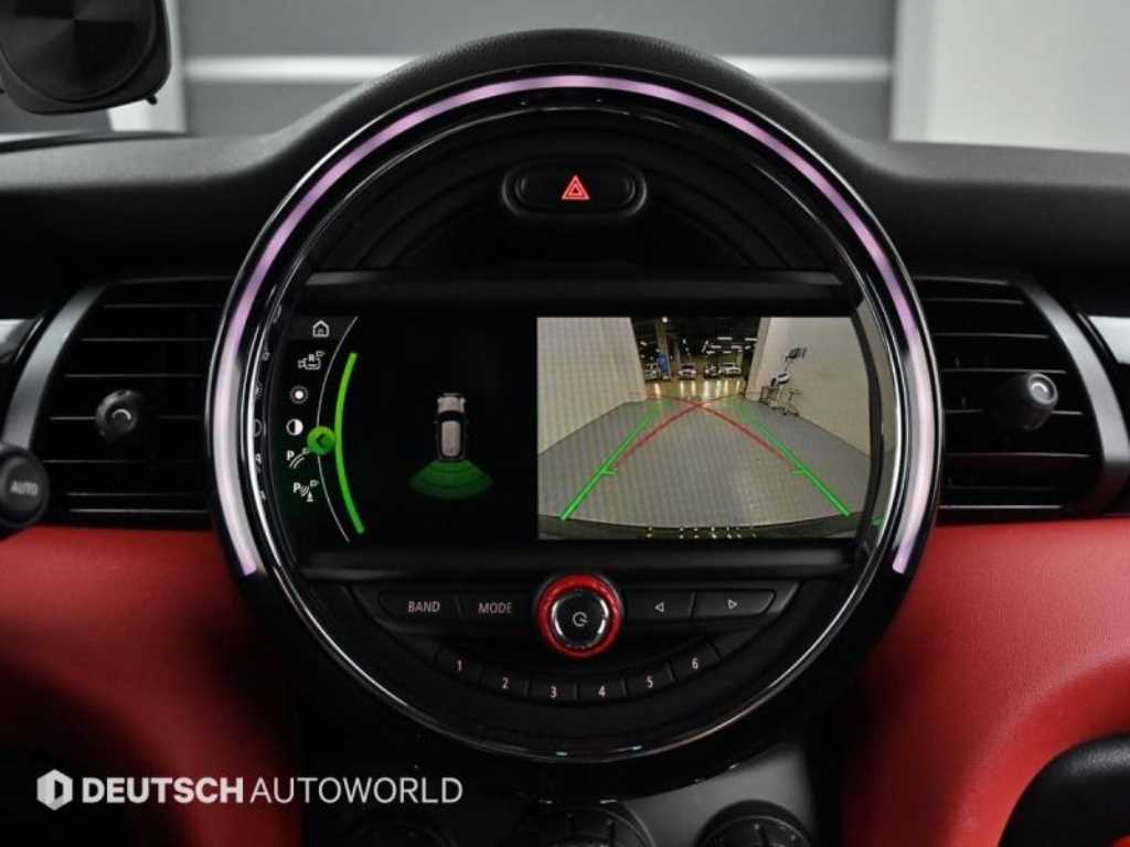 Mini Cooper — photo 15