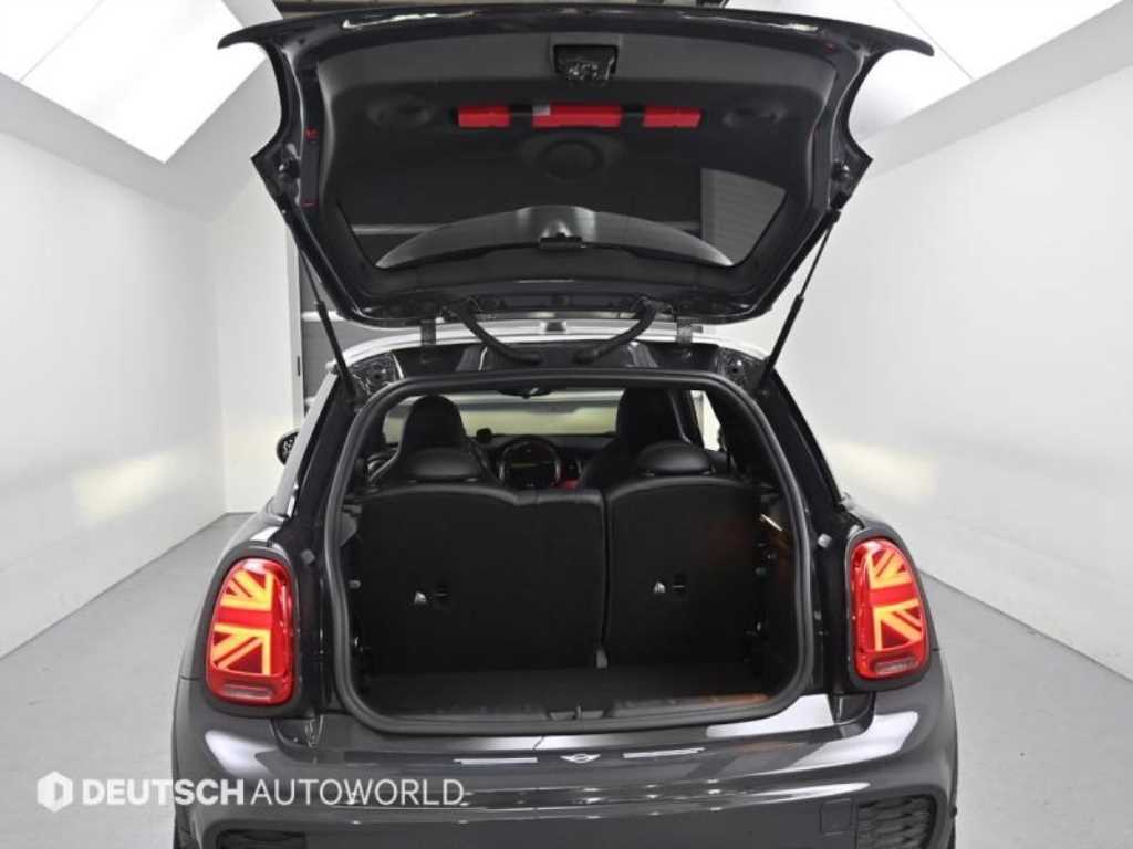 Mini Cooper — photo 20