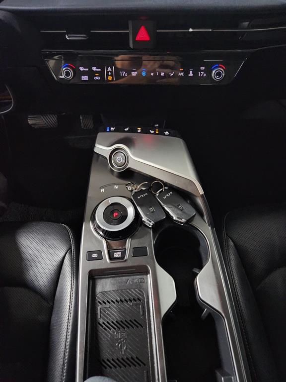 Kia EV6 — photo 15