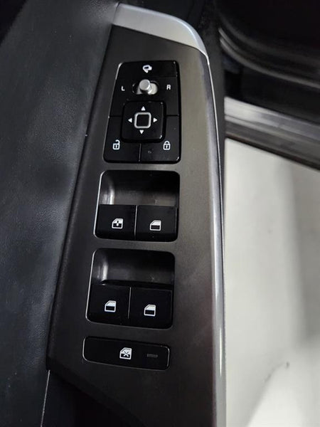 Kia EV6 — photo 16