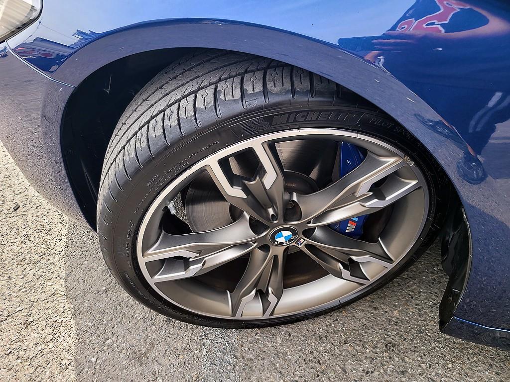 BMW 5-Series — photo 20