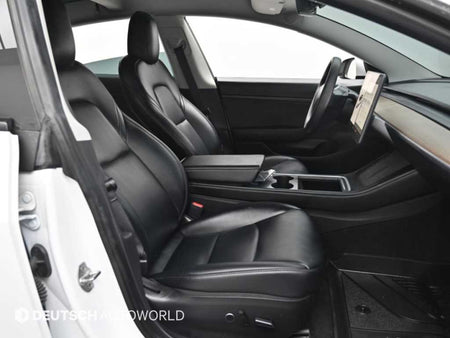 Tesla Model 3 — photo 10