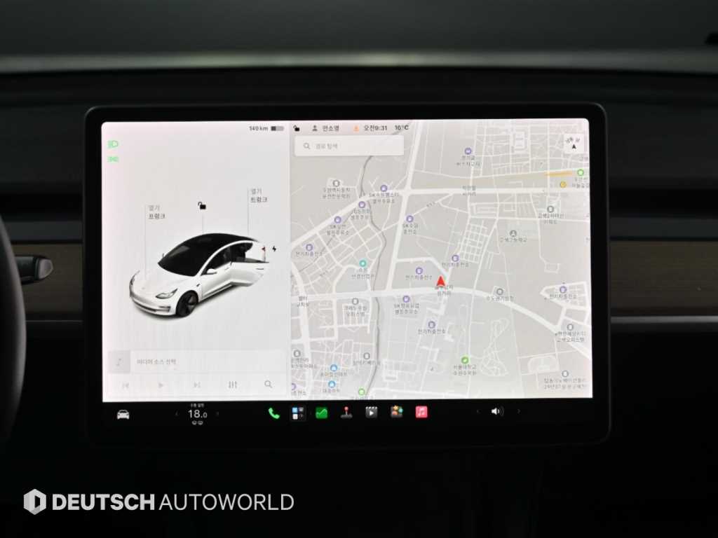 Tesla Model 3 — photo 14