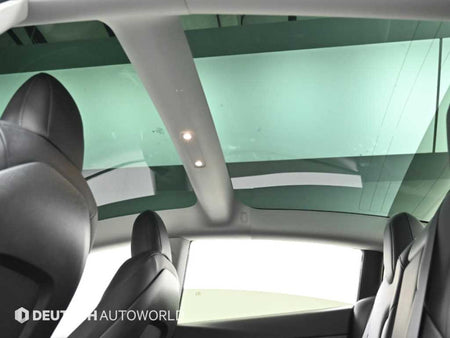 Tesla Model 3 — photo 18