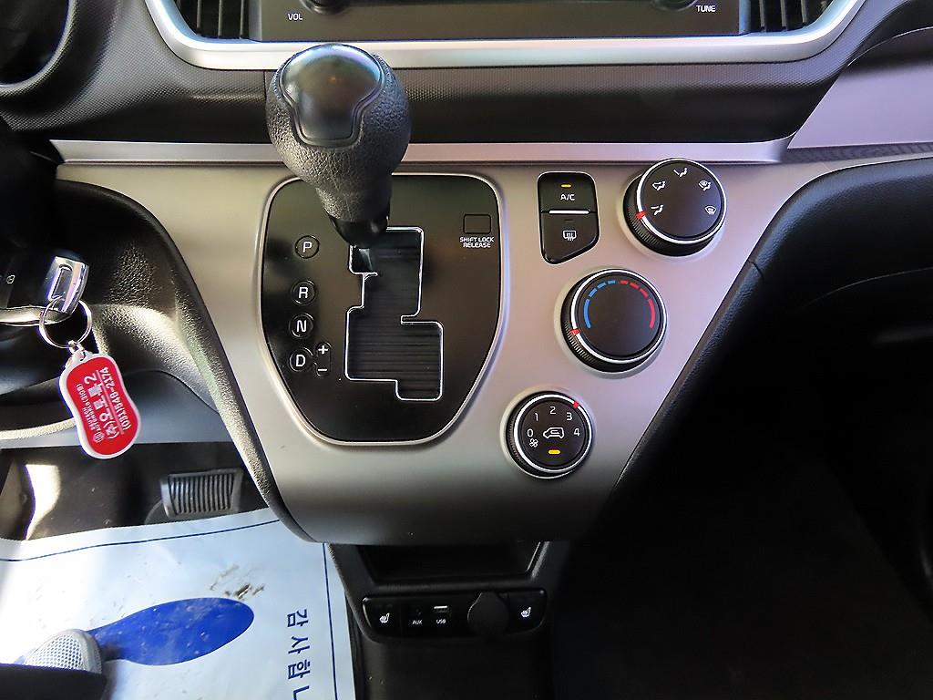 Kia RAY — photo 10