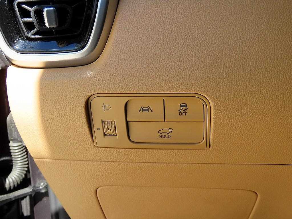 Kia Sorento — photo 12