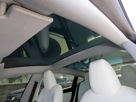 Tesla Model 3 — photo 18