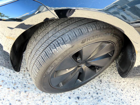 Tesla Model 3 — photo 20