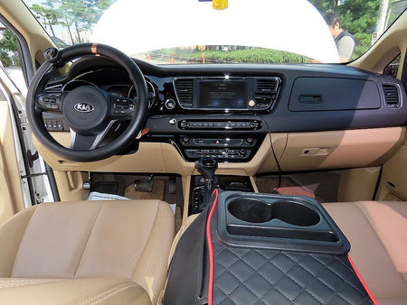 Kia Carnival — photo 08