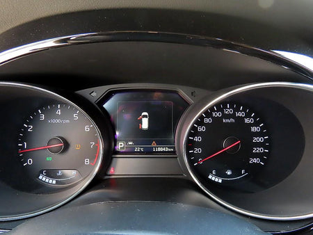 Kia Carnival — photo 10