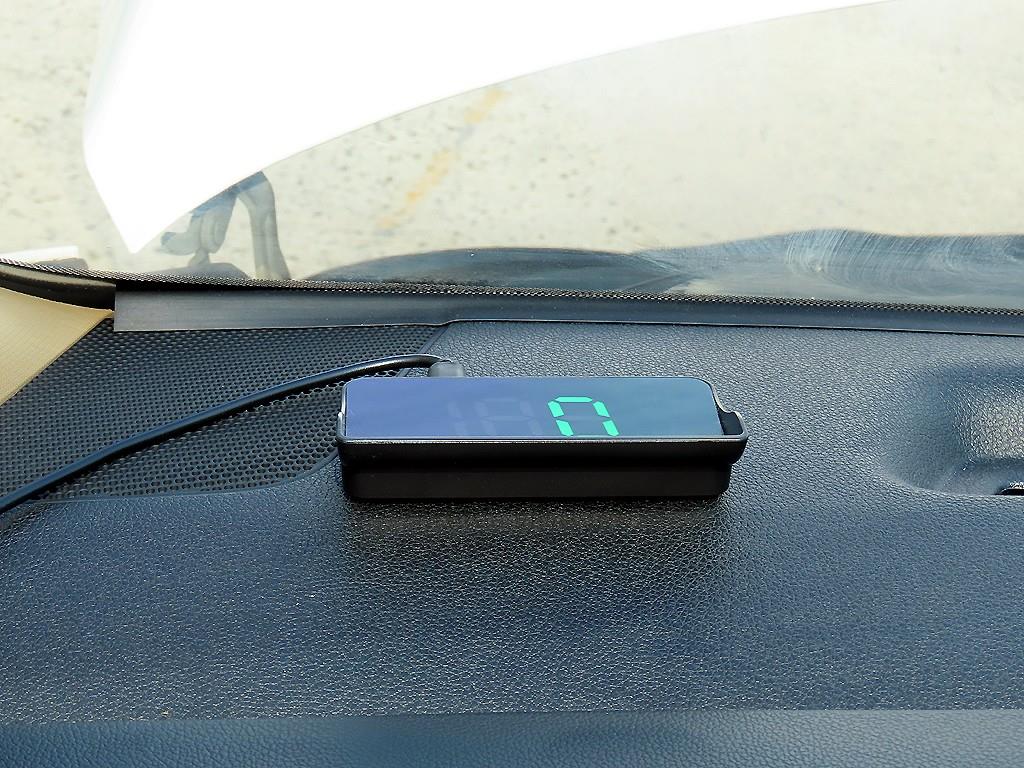 Kia Carnival — photo 11