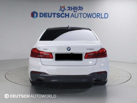 BMW 5-Series — photo 04