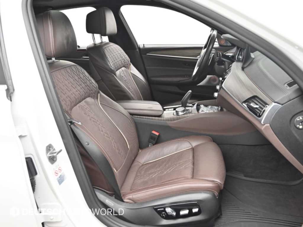 BMW 5-Series — photo 10