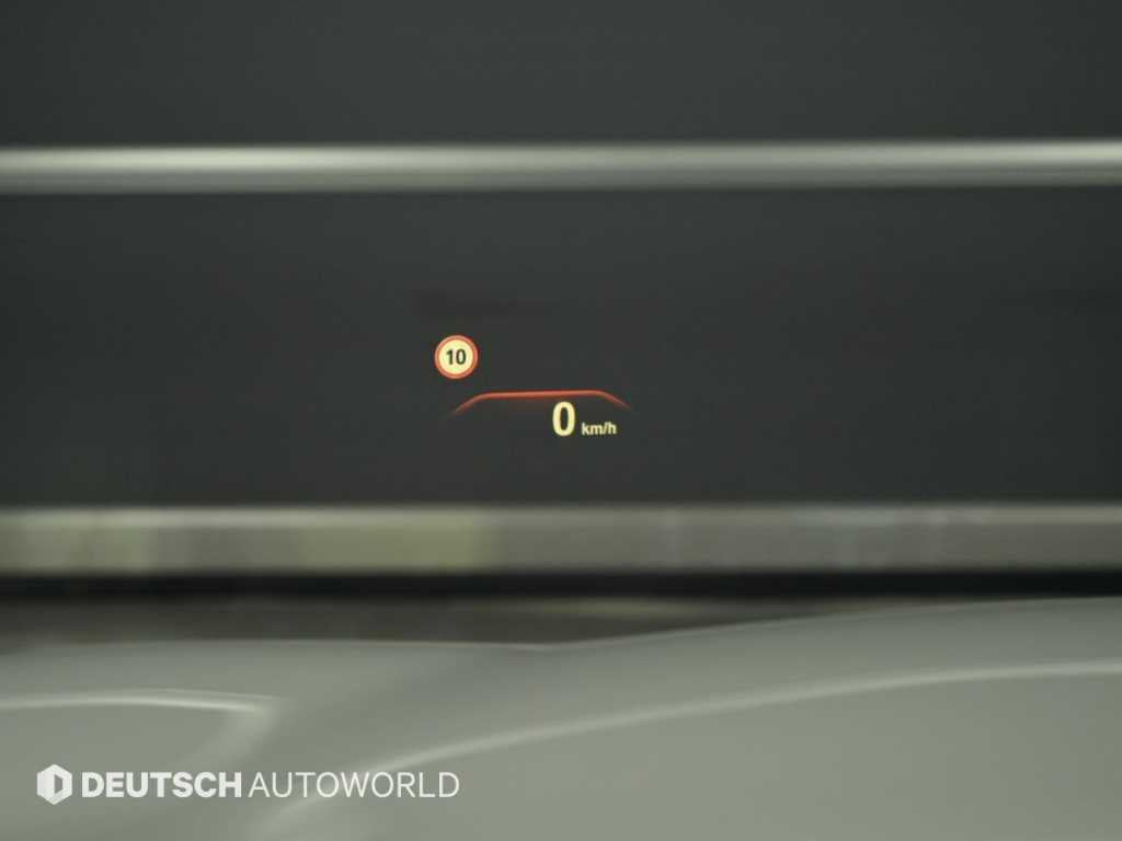 BMW 5-Series — photo 17